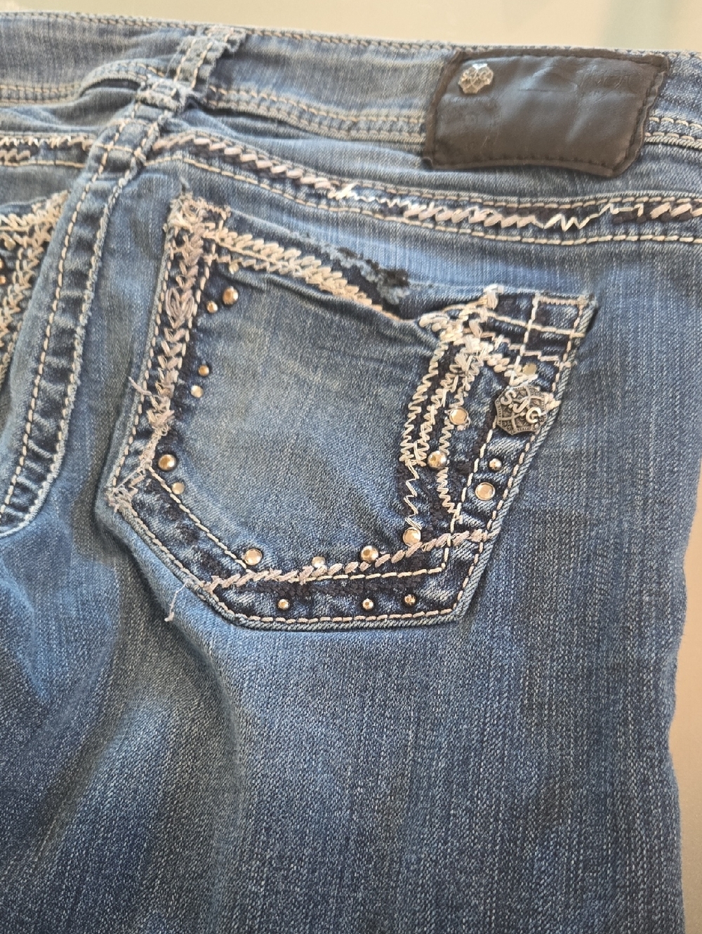 Silver Jeans Blue Embroidered Pocket Boot Cut Jeans